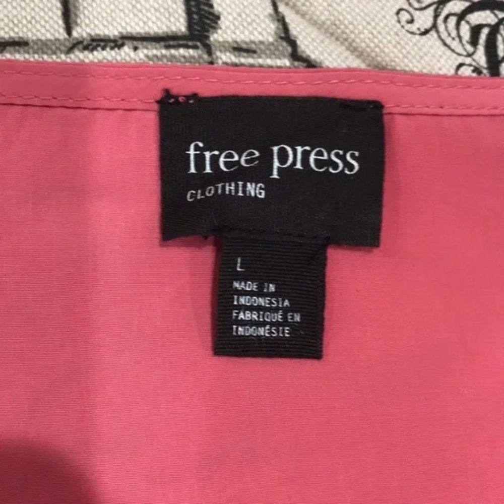 Free Press Ruched Bell Sleeve Top - Picture 5 of 8